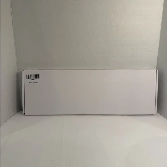 Wired Desktop Computer Keyboard — New in Box No tags - Picture 3 of 4